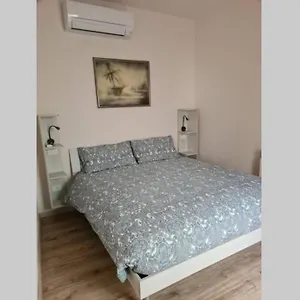  Appartamento Tranquillo In Piazza Italia